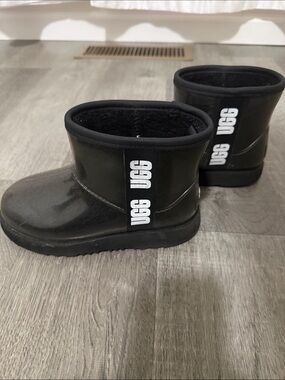 UGG Kids Black Short Waterproof Rain Boots